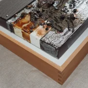 Kaffeekunst Massivholzrahmen – Siebträger-Design Weiß